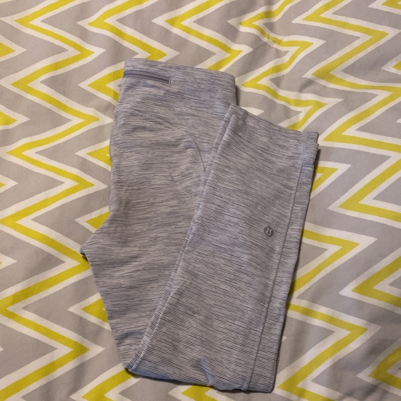 Lululemon leggings - Picture 1 of 8